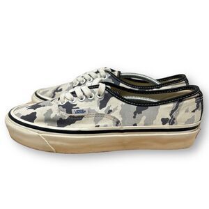 VANS Authentic 44 Dx Anaheim Factory (Camo Grey) Men 7.5 | Women 9
